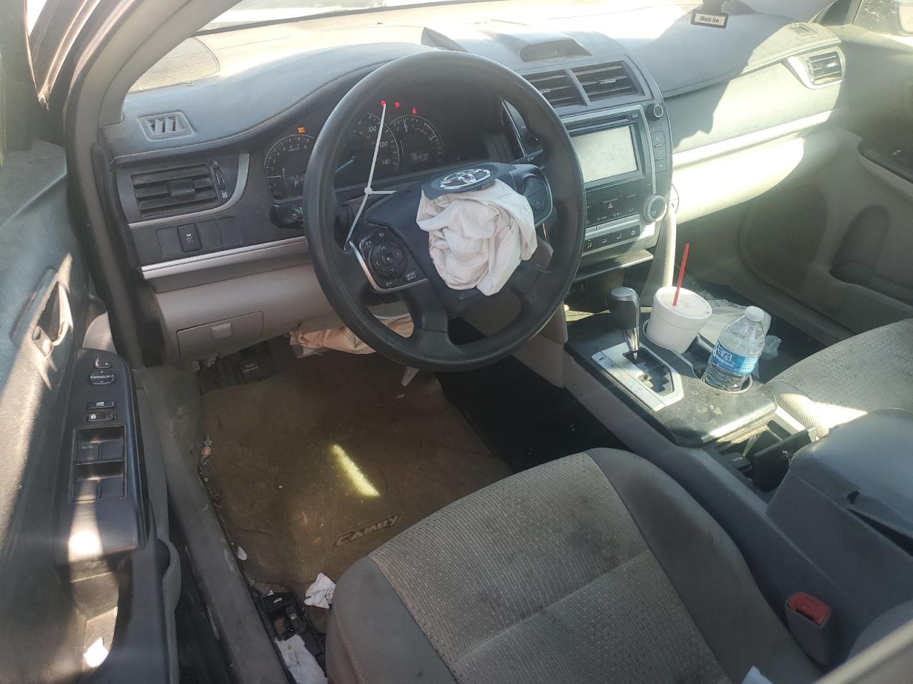 2012 Toyota Camry - Image 8