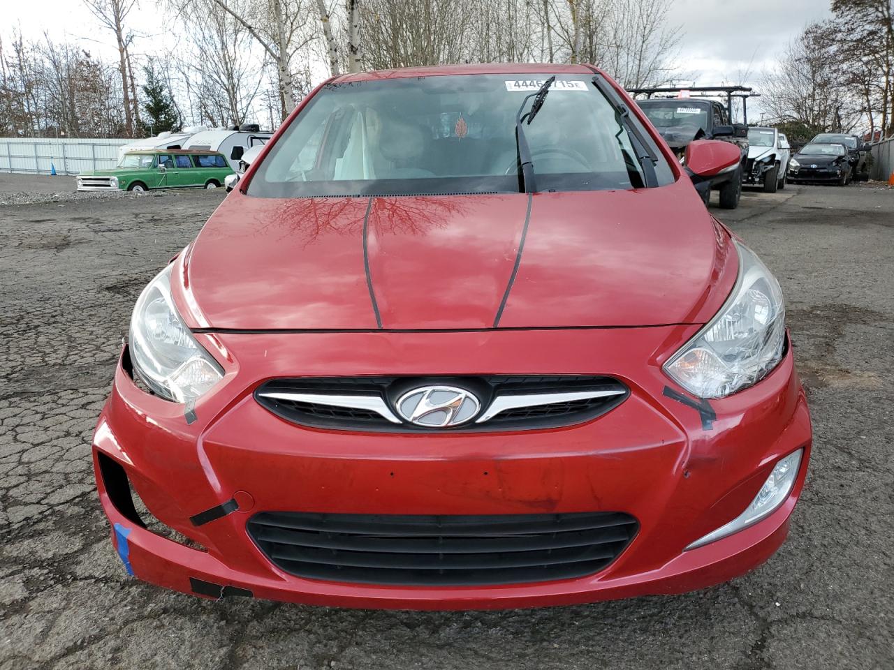 2013 Hyundai Accent - Image 5