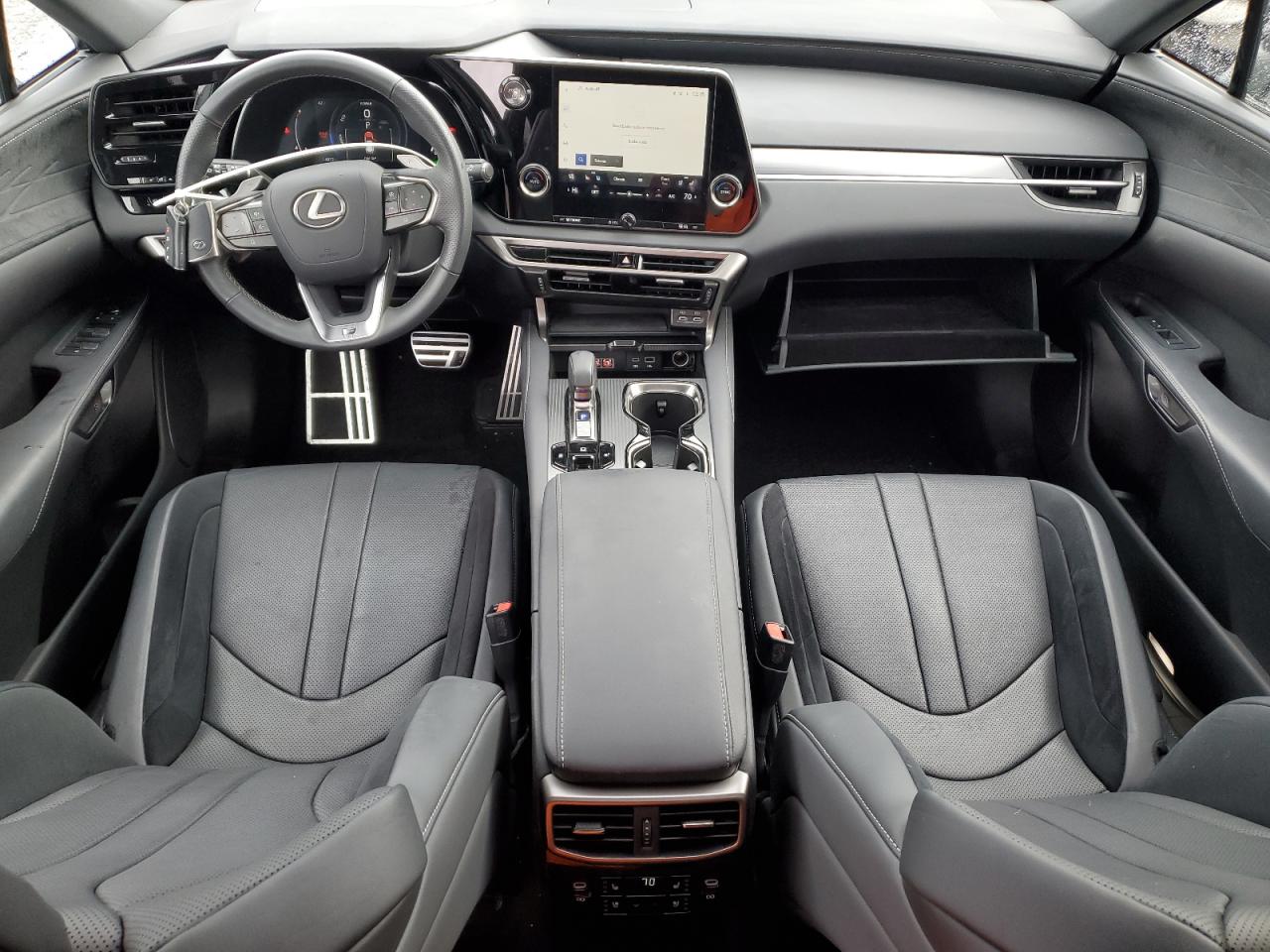 2023 Lexus RX - Image 8