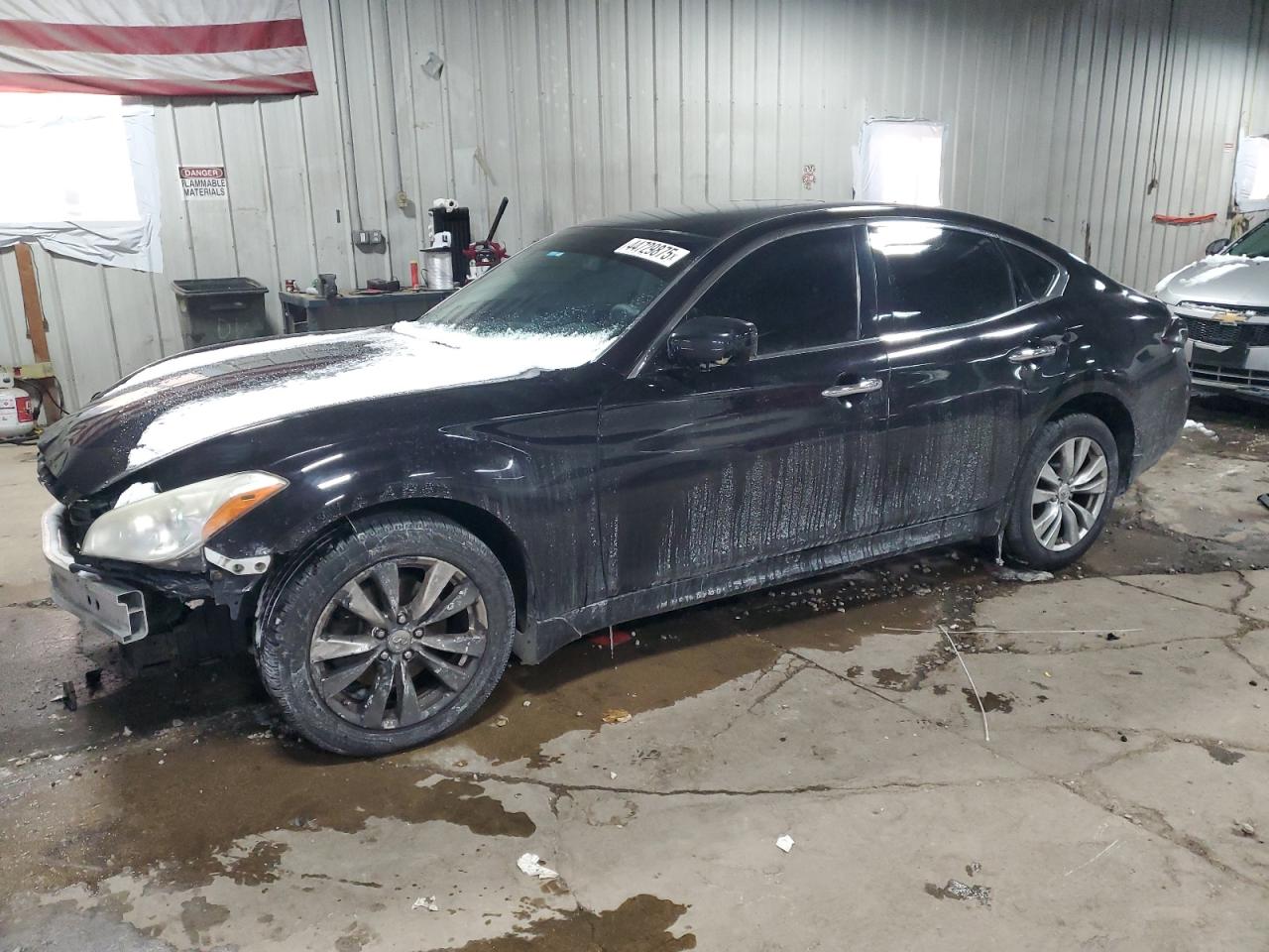 2012 Infiniti M - Image 1
