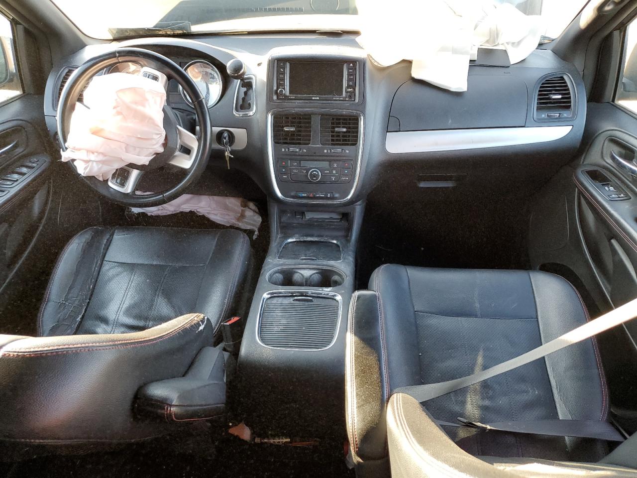2016 Dodge Caravan - Image 8