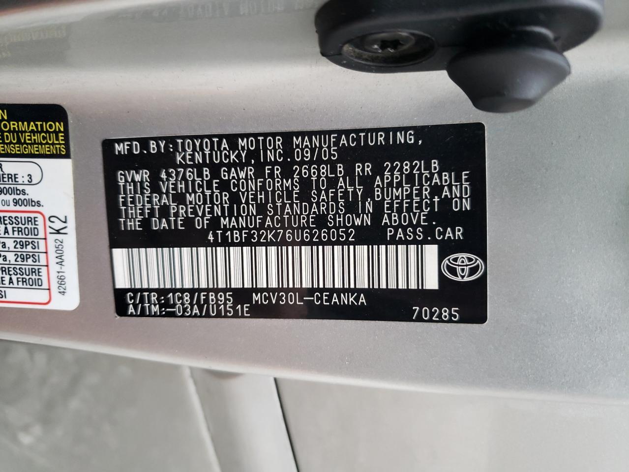 2006 Toyota Camry - Image 15