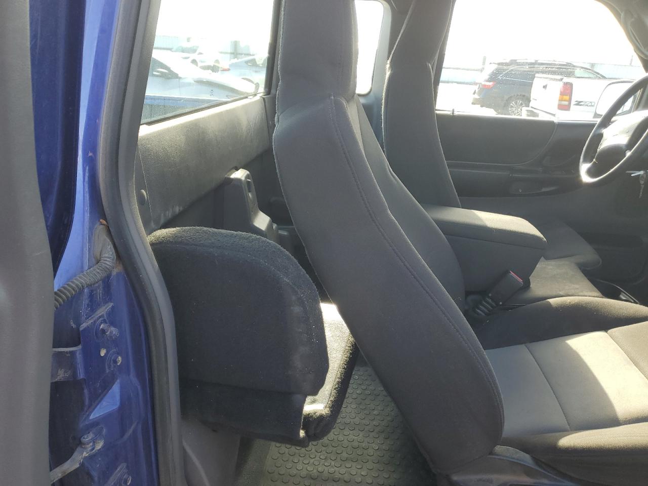 2003 Ford Ranger - Image 10