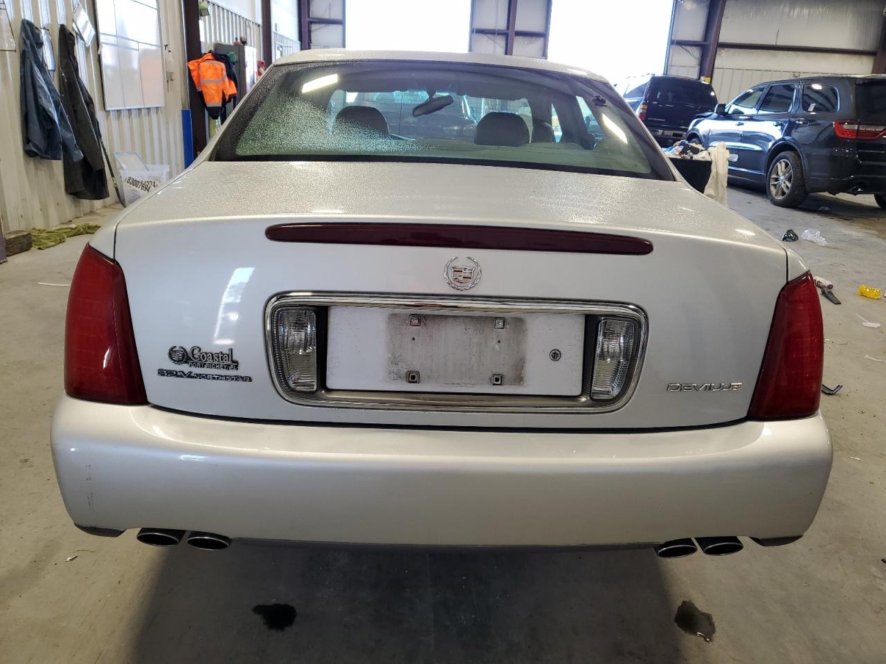 2002 Cadillac De Ville - Image 6