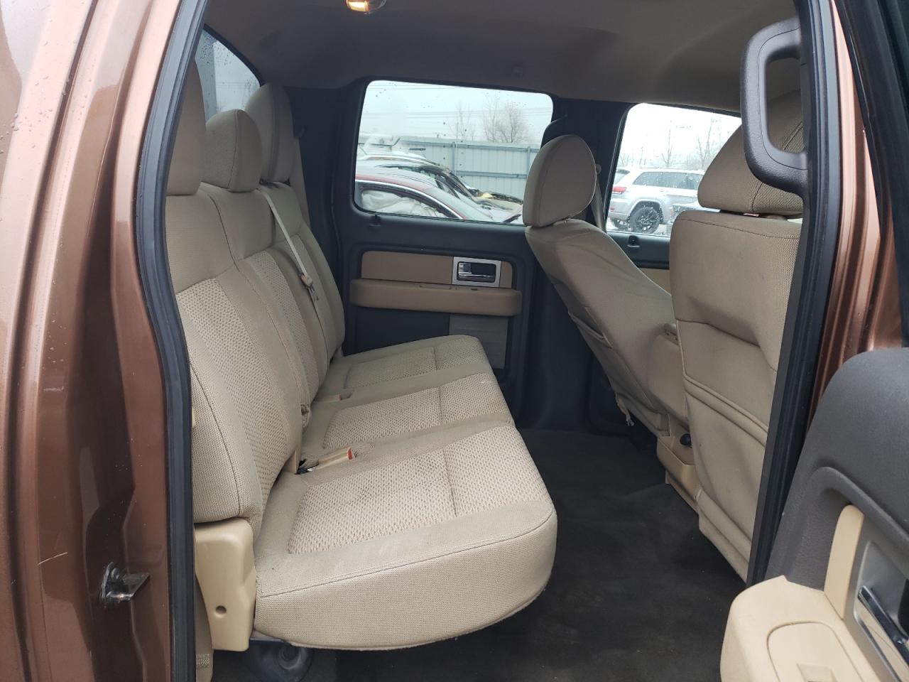 2011 Ford F-150 - Image 10