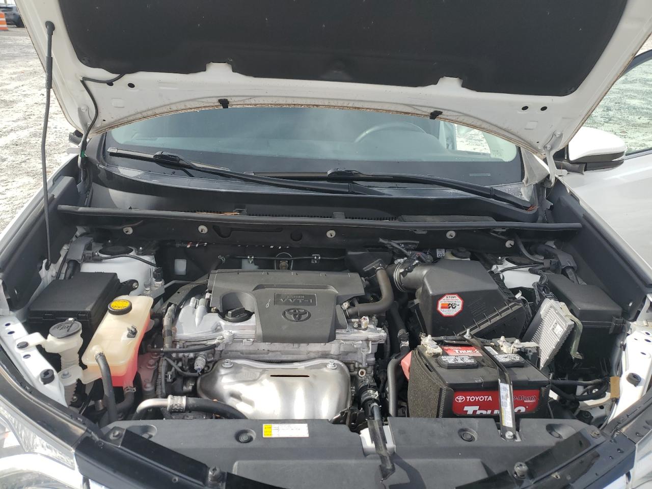 2018 Toyota RAV 4 - Image 14