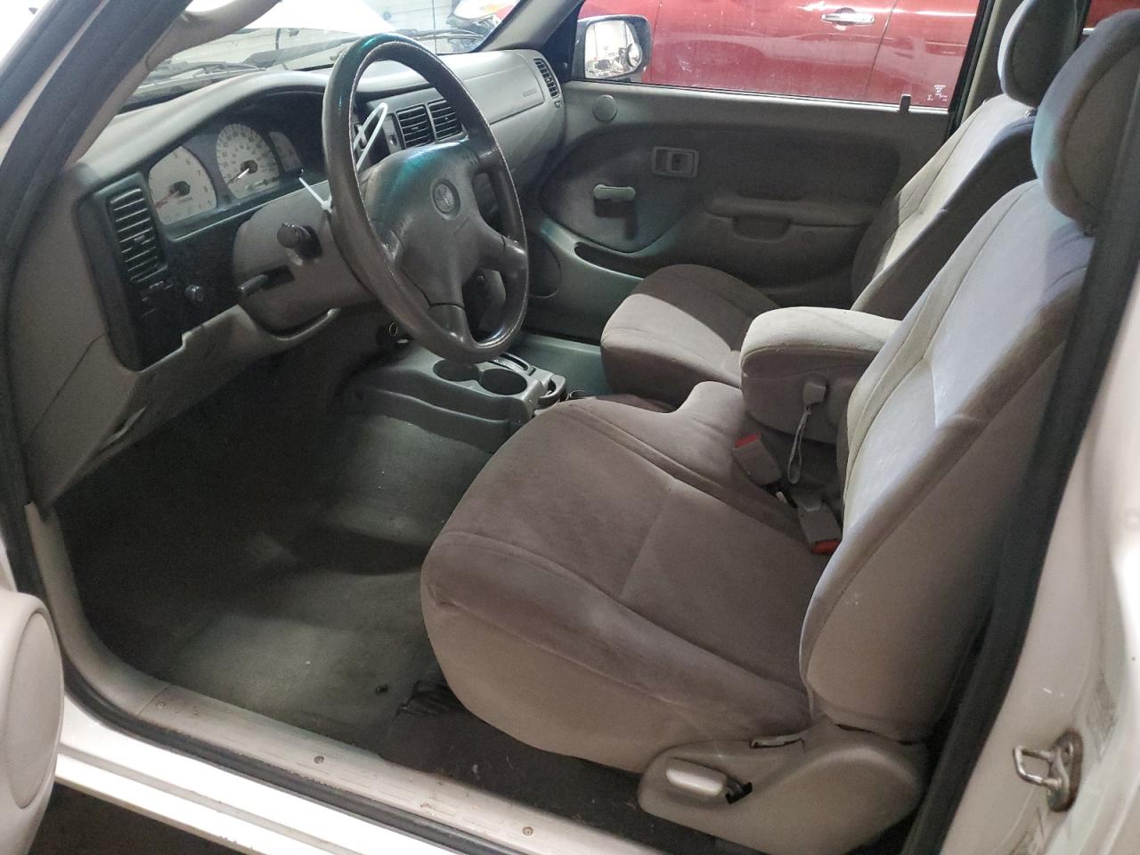 2002 Toyota Tacoma - Image 7