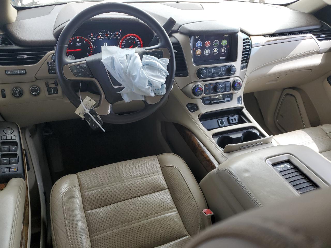 2016 GMC Yukon - Image 8