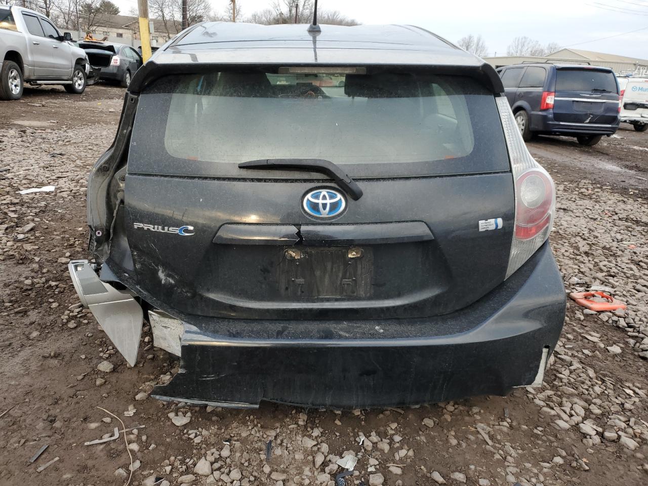 2013 Toyota Prius - Image 6