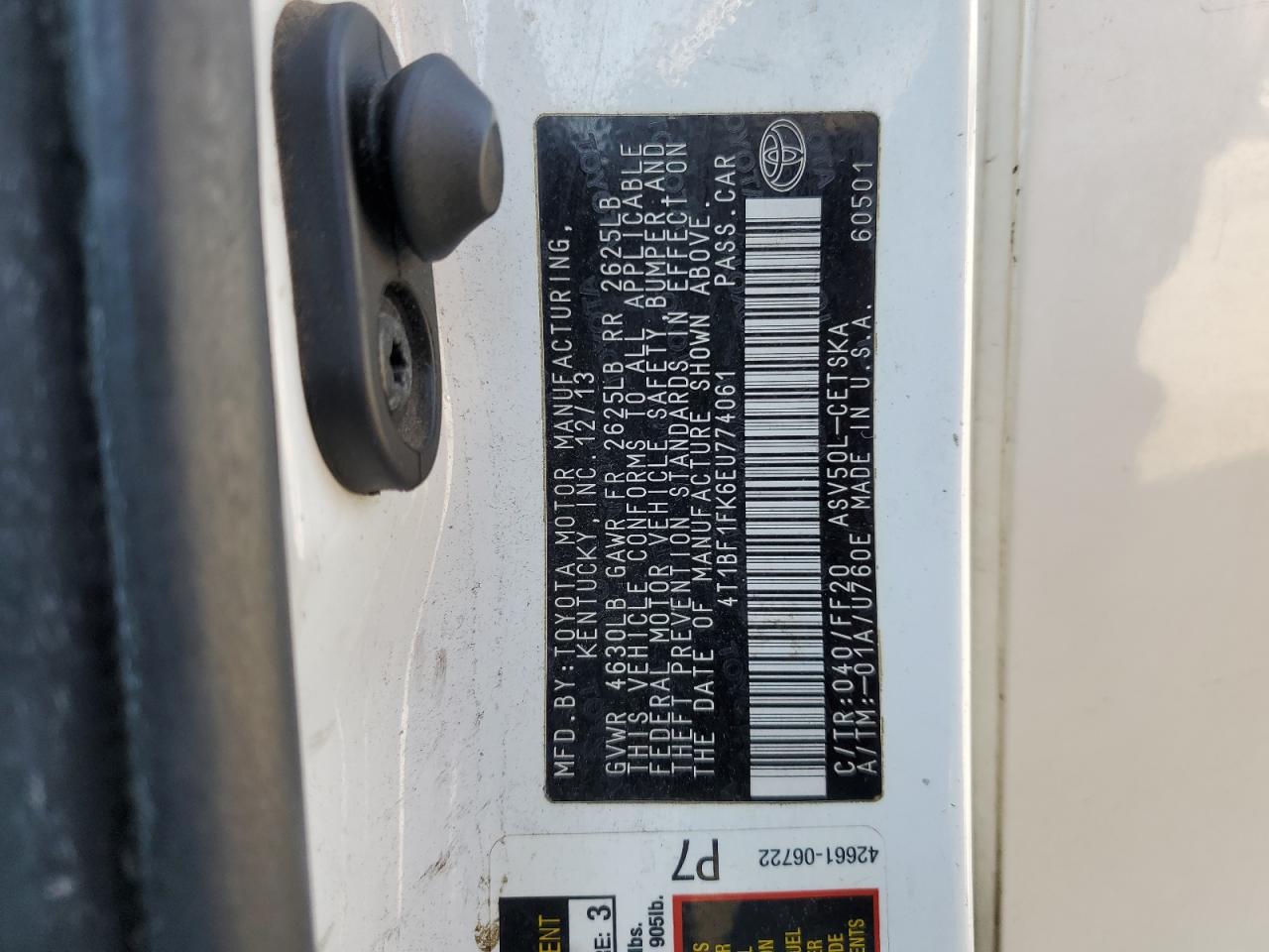 2014 Toyota Camry - Image 14