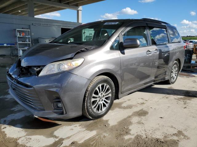 2020 Toyota Sienna Xle