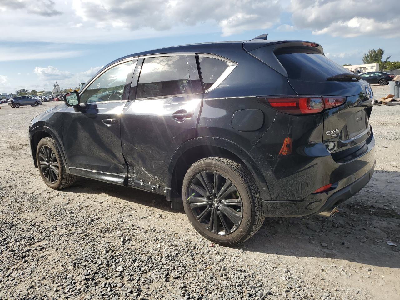 2022 Mazda CX-5 - Image 2
