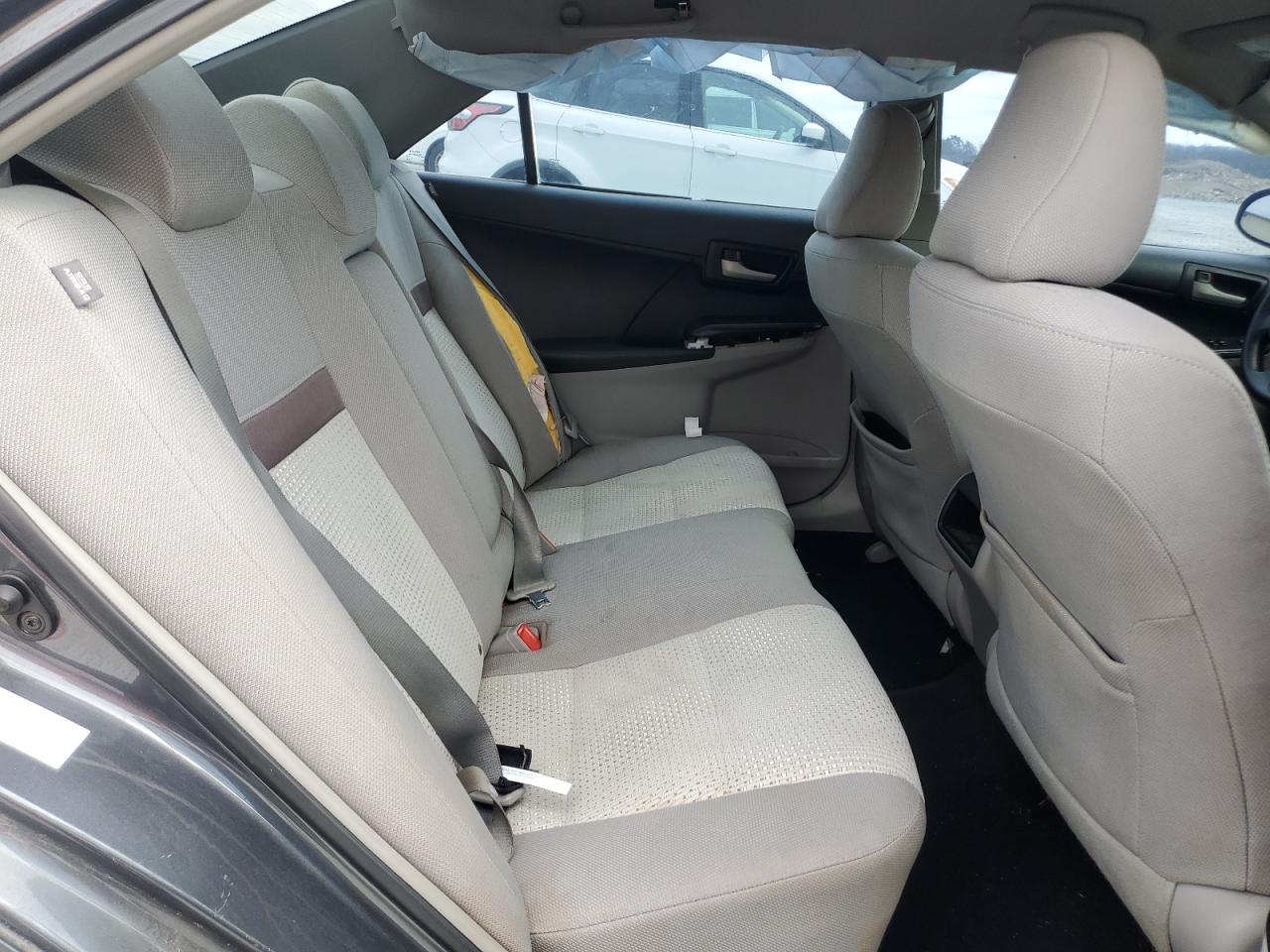 2012 Toyota Camry - Image 10