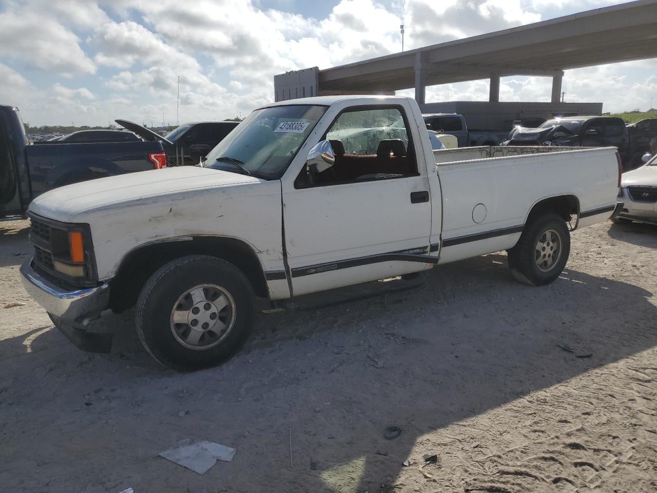 1994 Chevrolet GMT-400 - Image 1