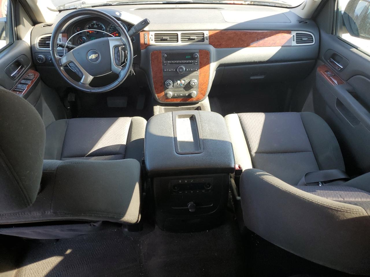 2014 Chevrolet Tahoe - Image 8
