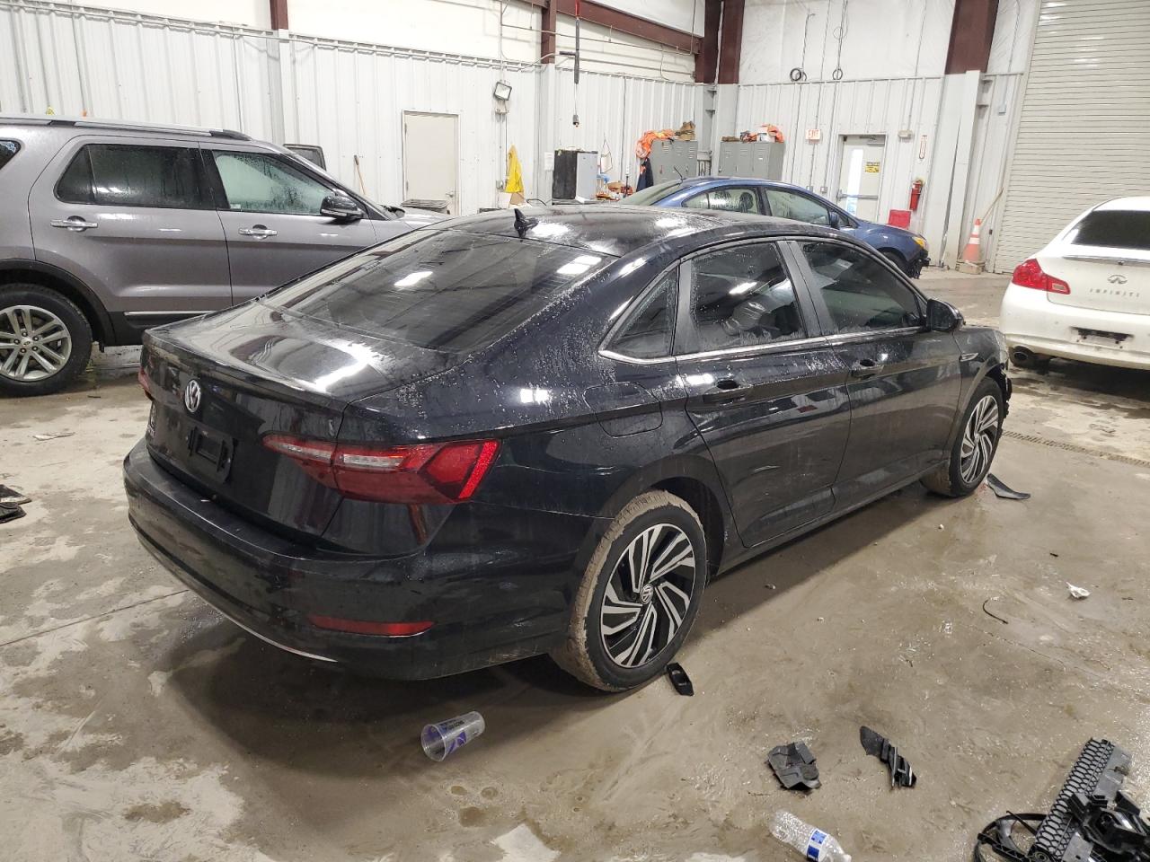 2021 Volkswagen Jetta - Image 3