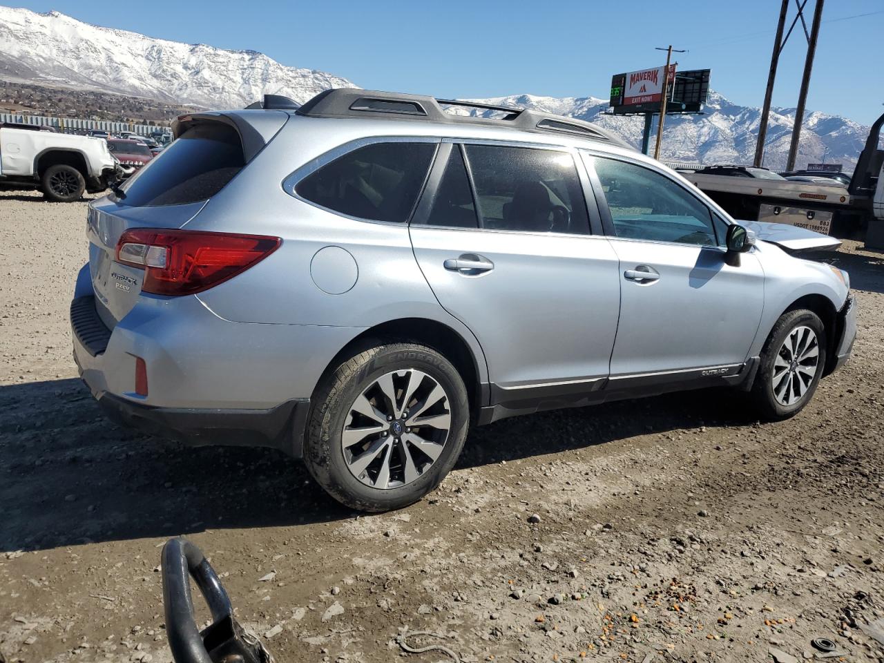 2017 Subaru Outback - Image 3