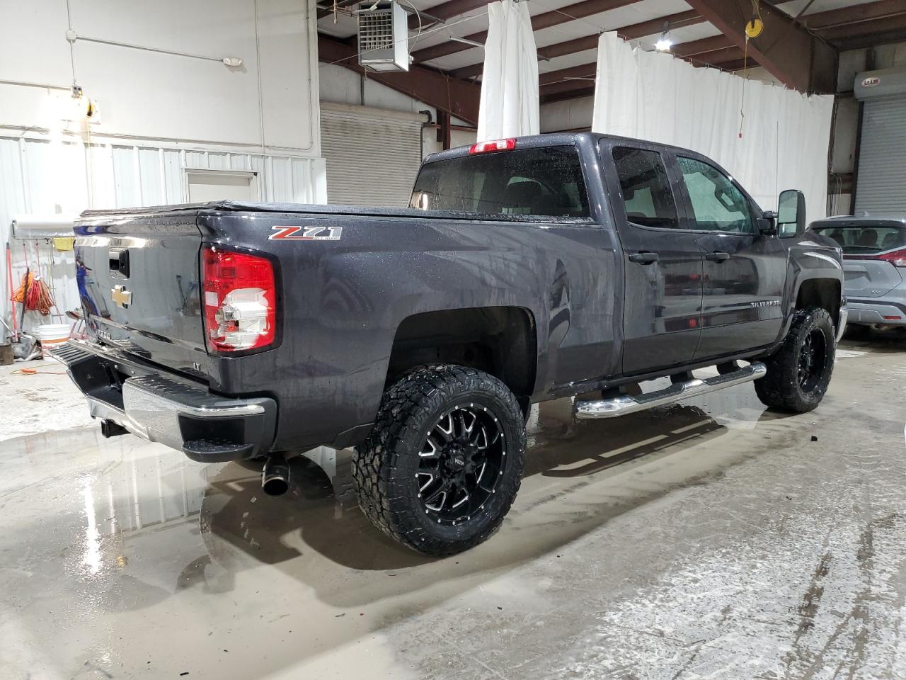 2014 Chevrolet Silverado - Image 3