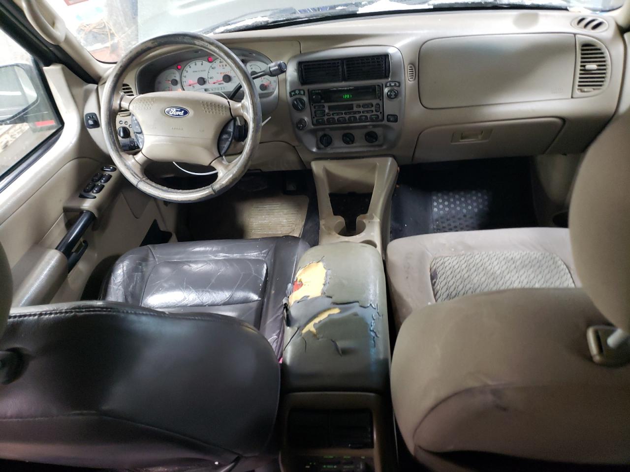 2003 Ford Explorer - Image 8