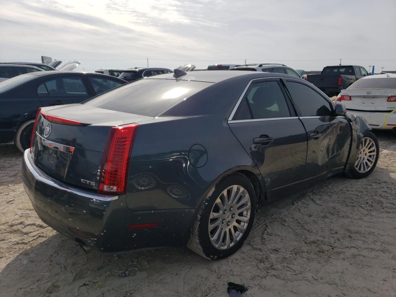 2009 Cadillac CTS - Image 3