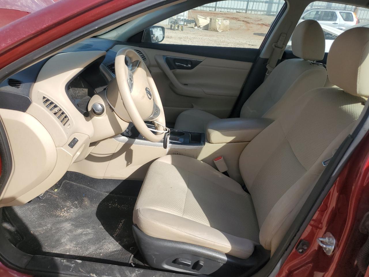 2015 Nissan Altima - Image 7