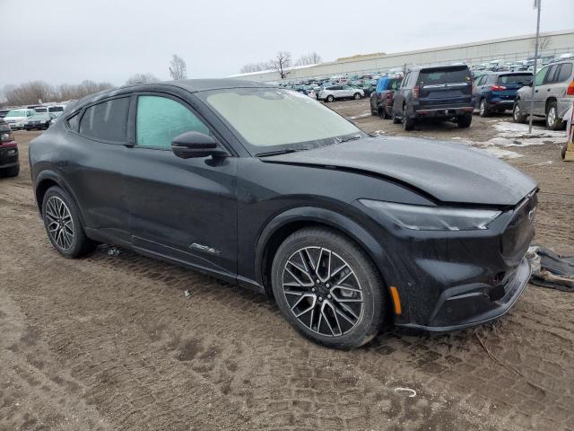  FORD MUSTANG 2024 Czarny