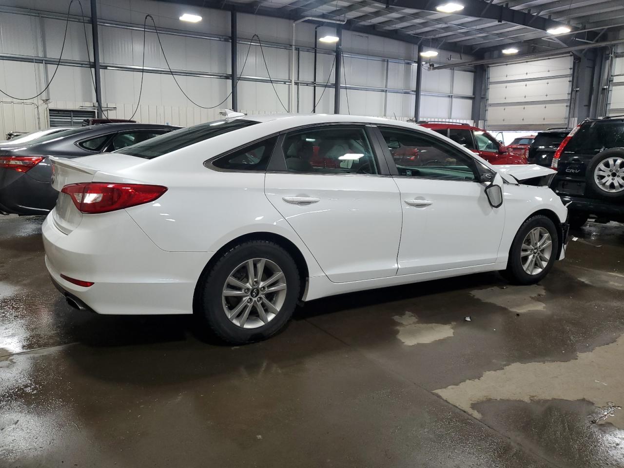 2016 Hyundai Sonata - Image 3
