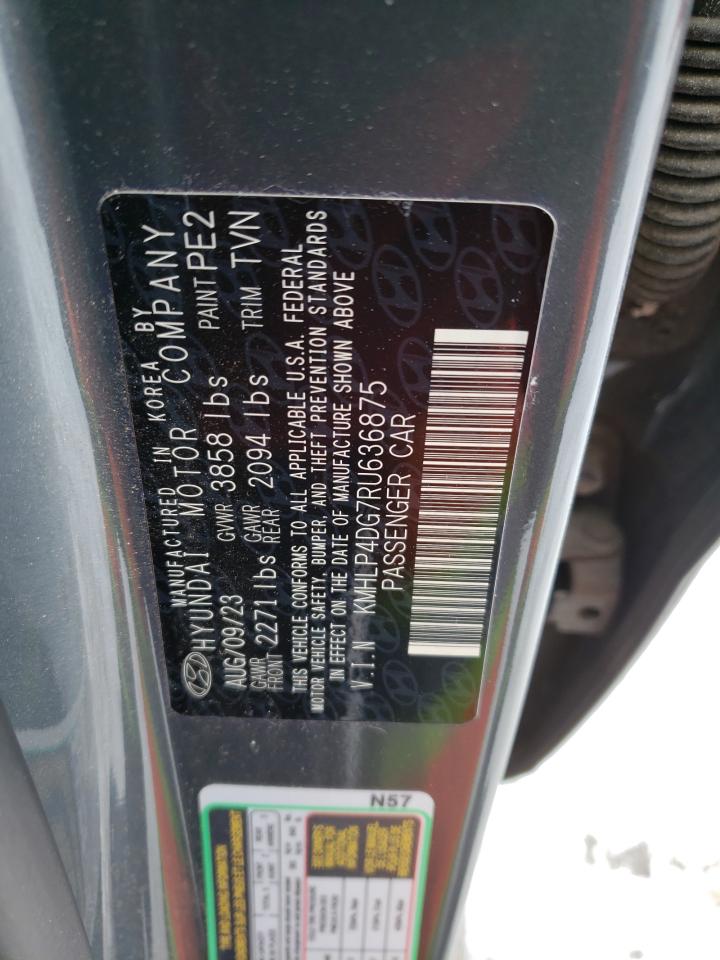 2024 Hyundai Elantra - Image 12