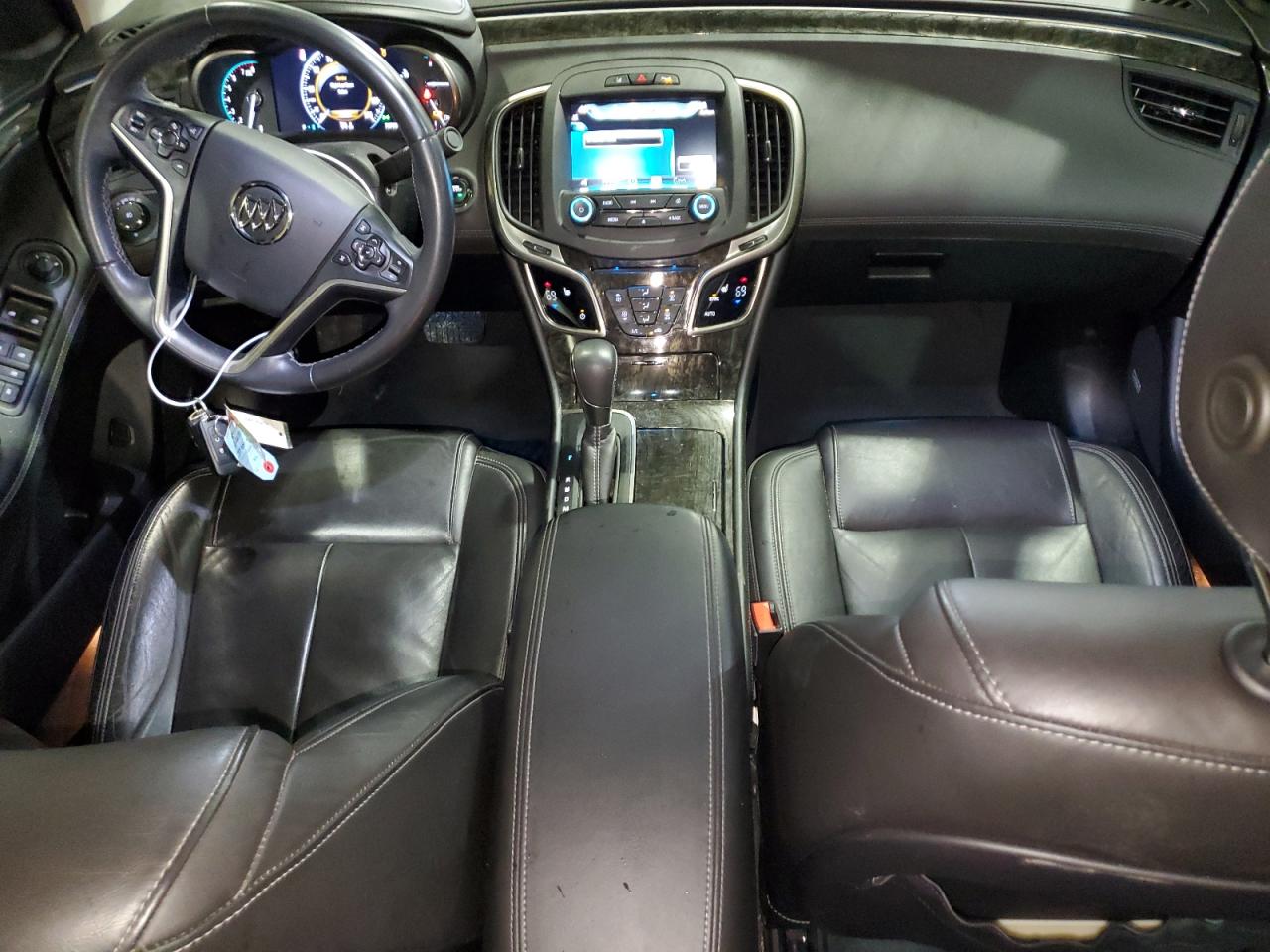 2016 Buick LaCrosse - Image 8