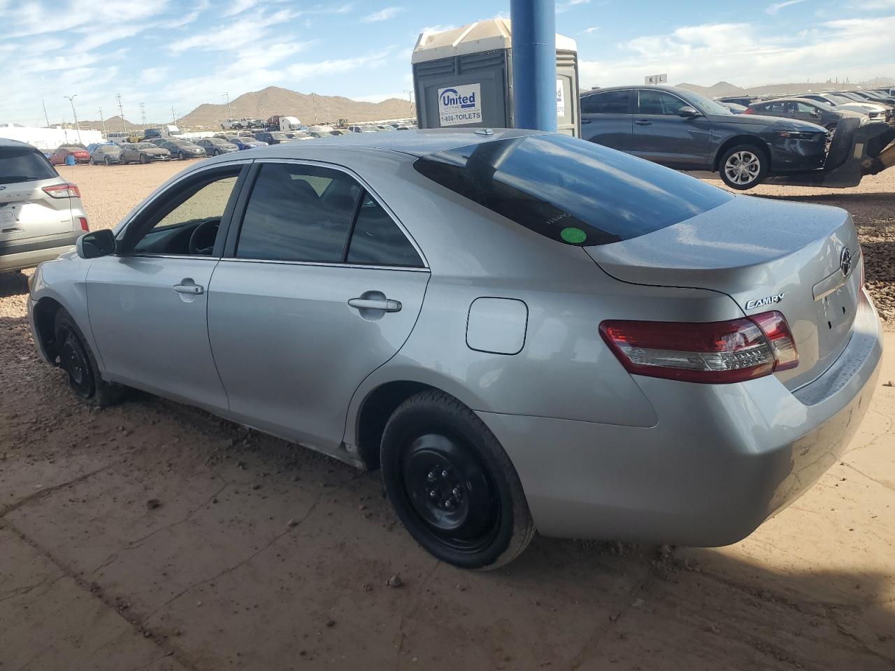 2011 Toyota Camry - Image 2