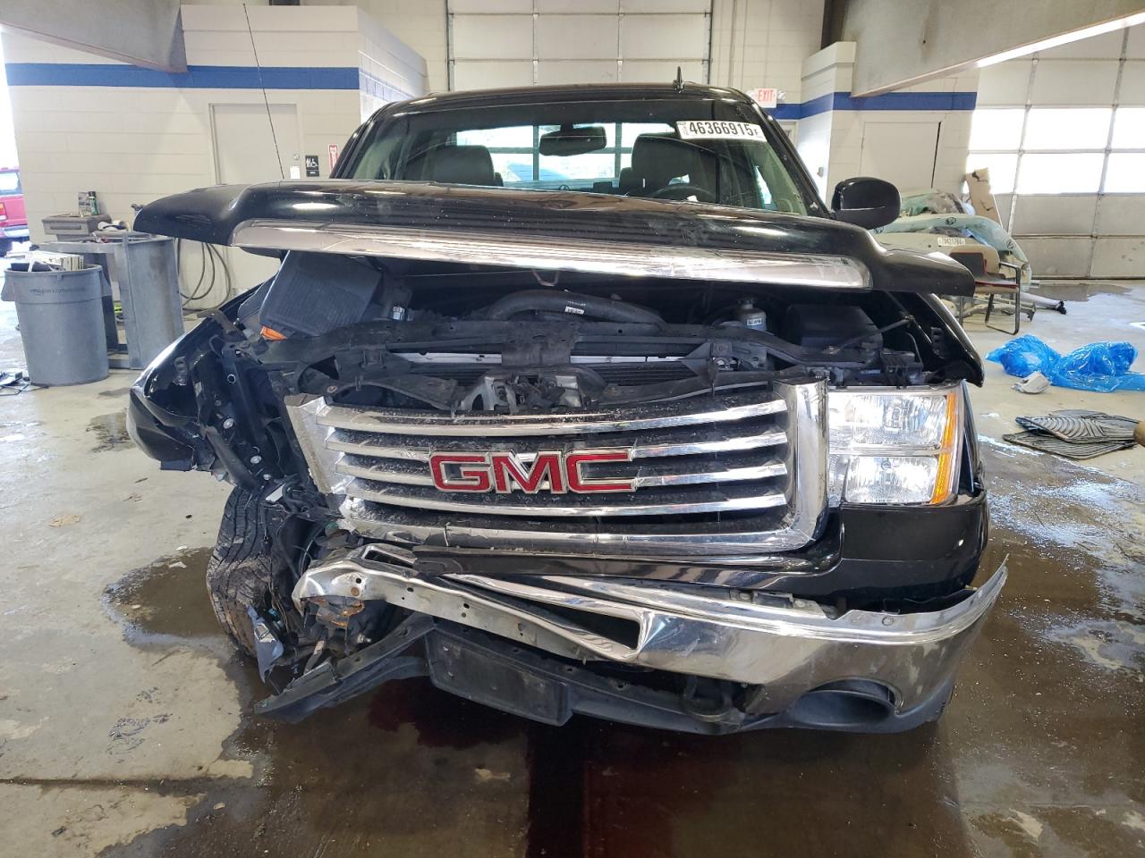 2012 GMC Sierra - Image 5