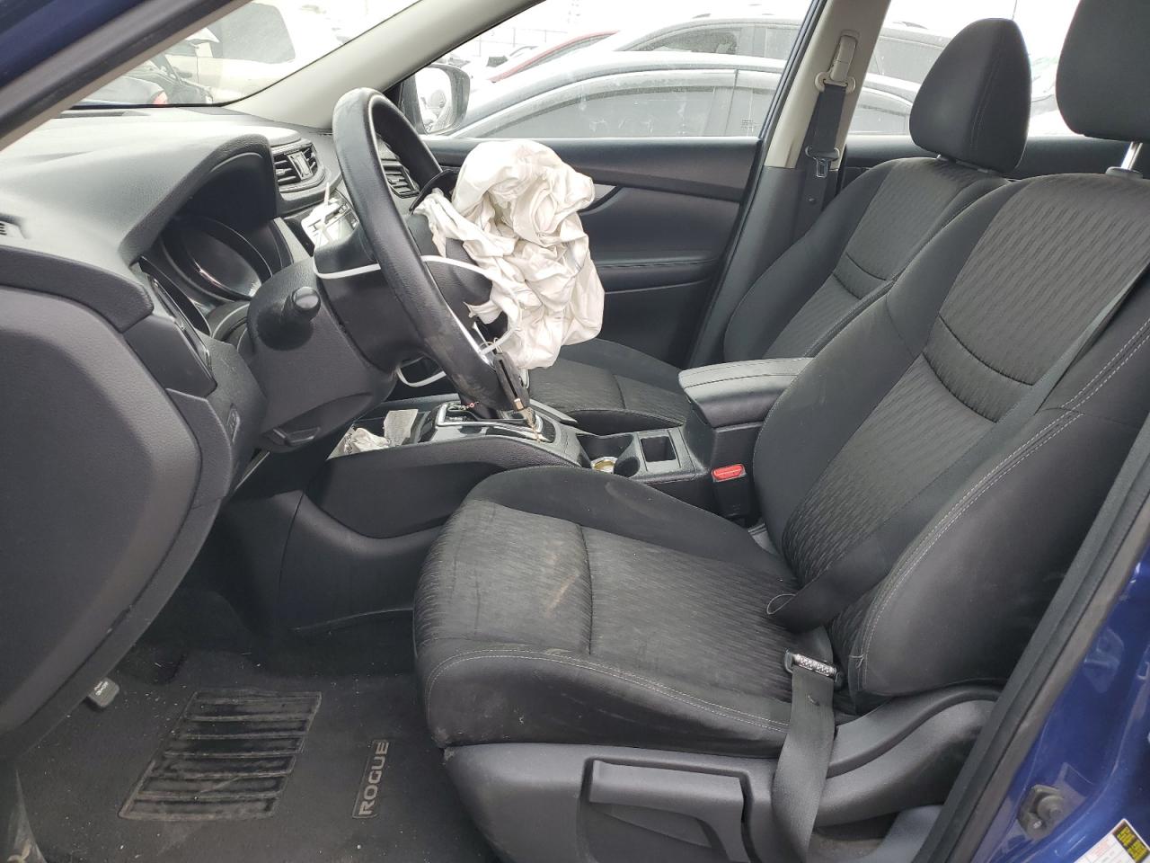 2017 Nissan Rogue - Image 7