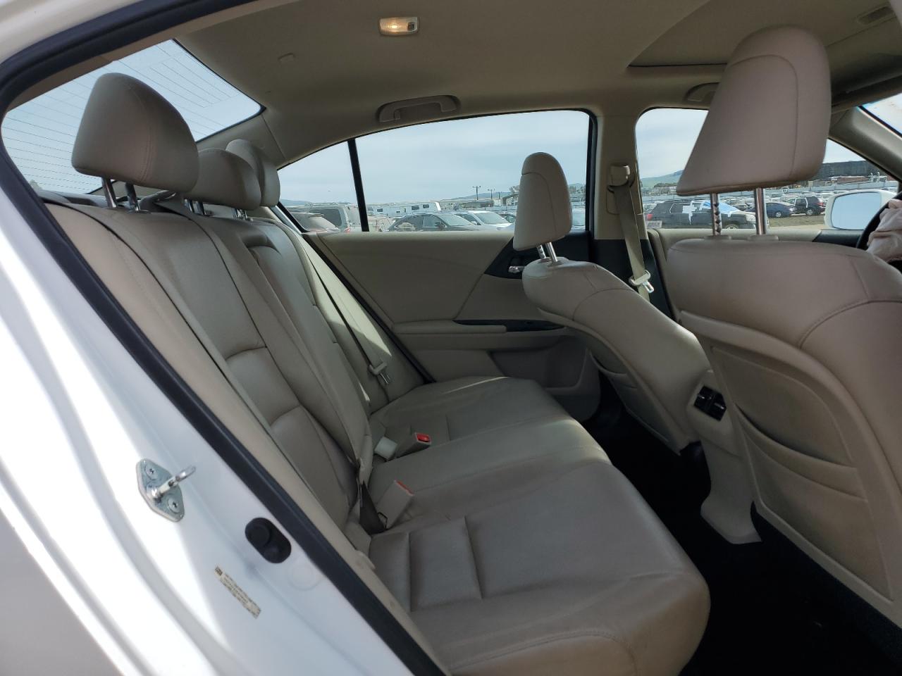 2013 Honda Accord - Image 10