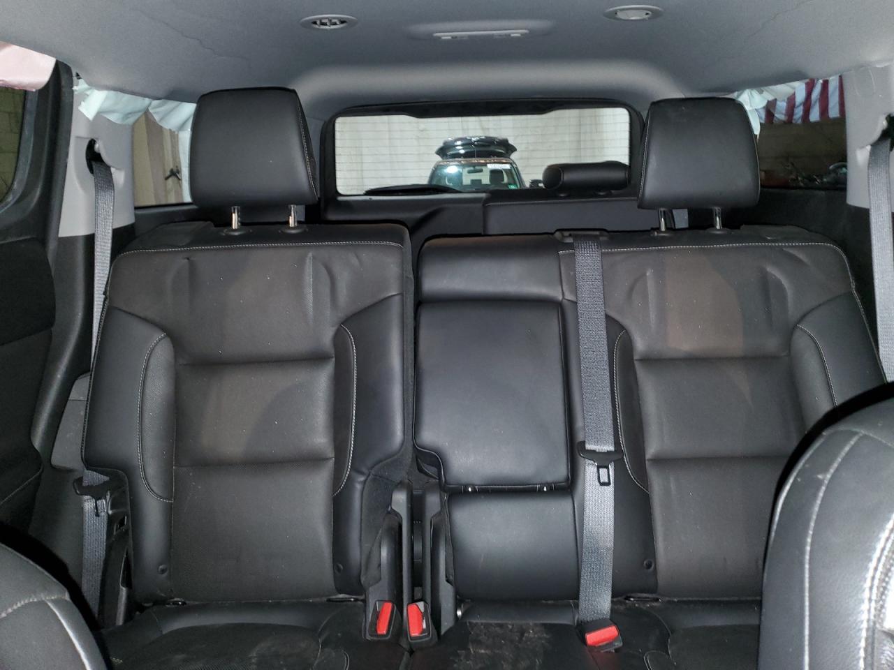 2017 GMC Acadia - Image 10