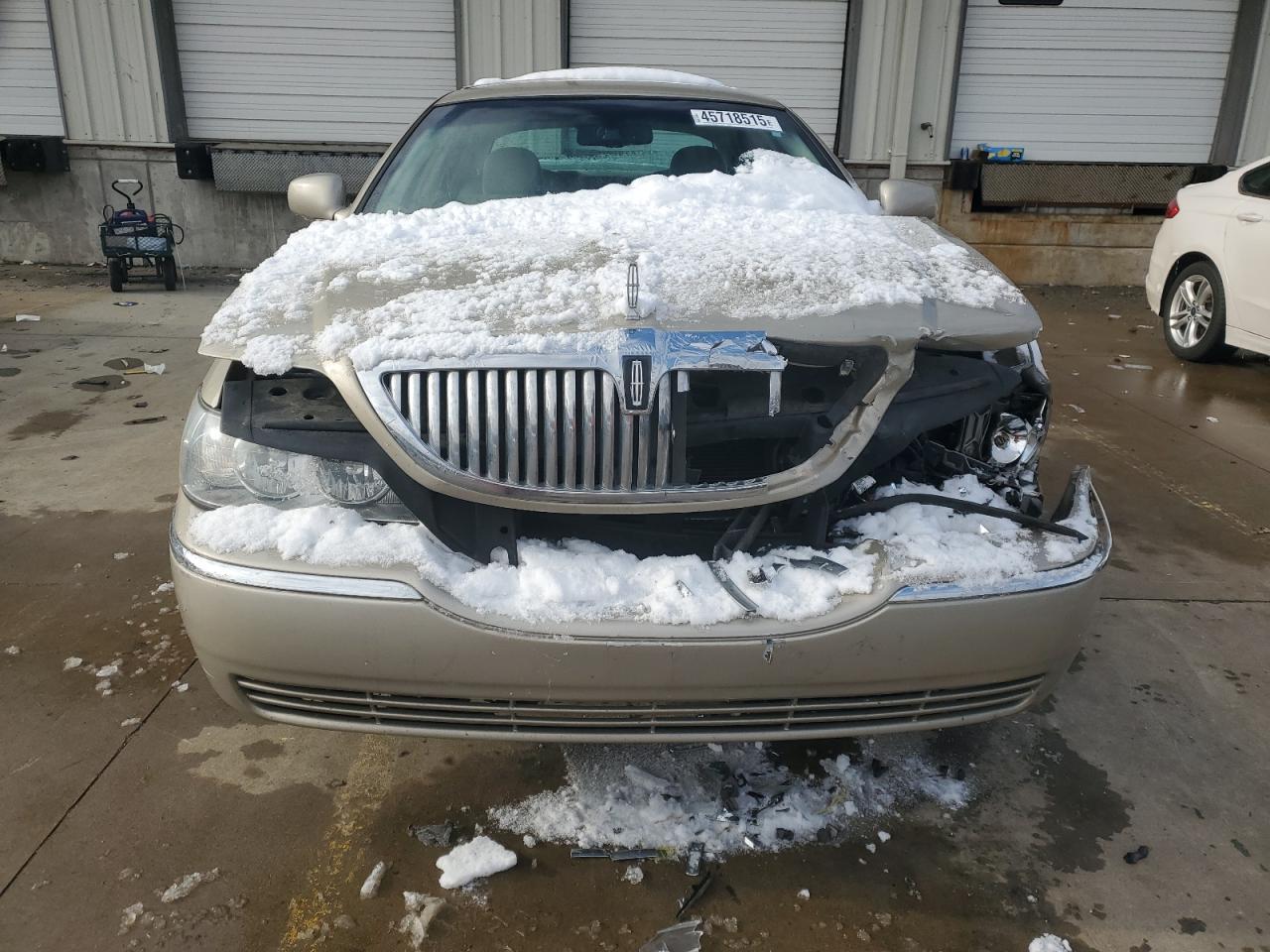 2007 Lincoln Town Car - Image 5