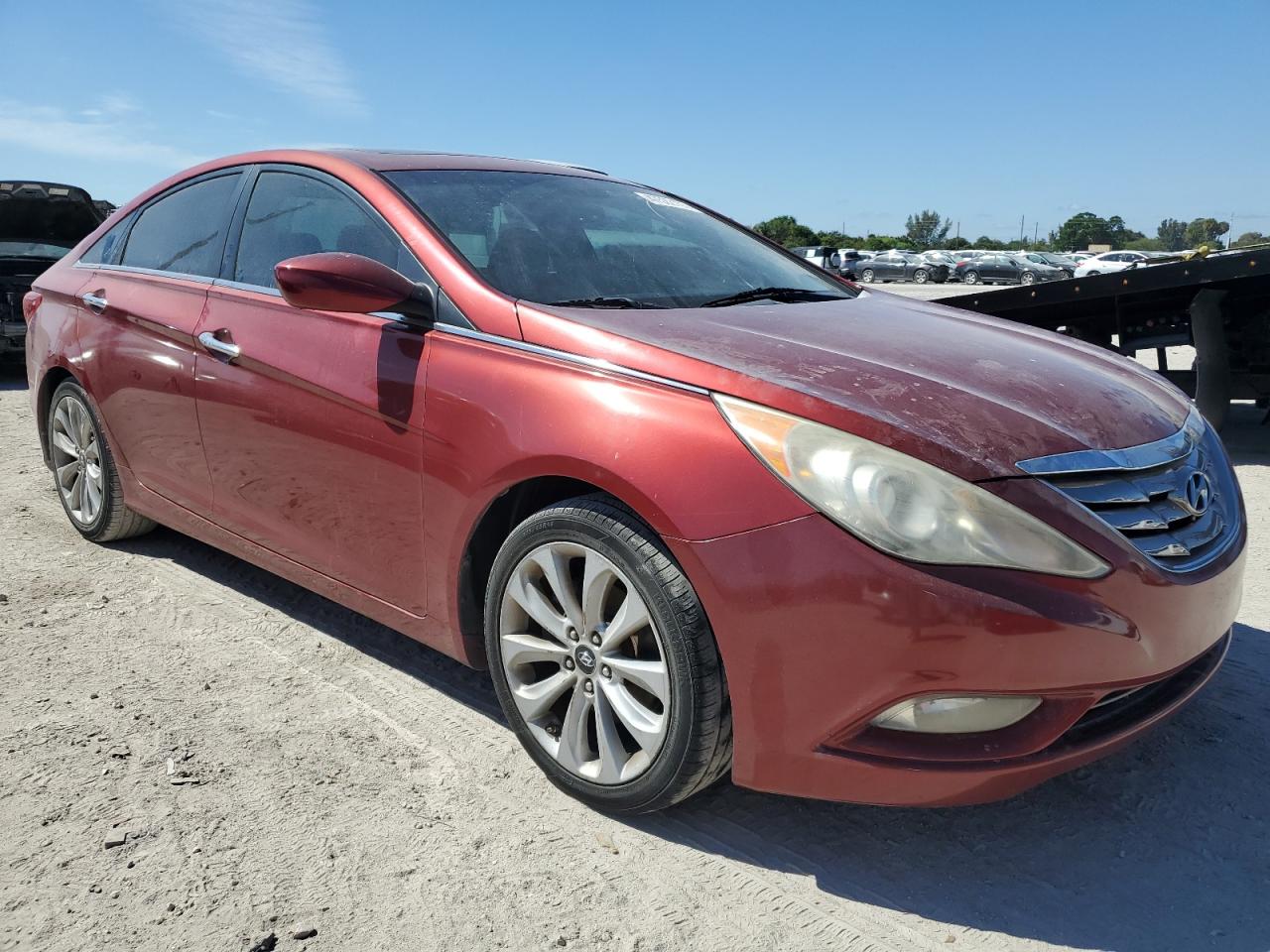 2011 Hyundai Sonata - Image 4