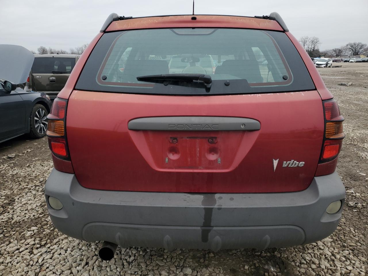 2004 Pontiac Vibe - Image 6