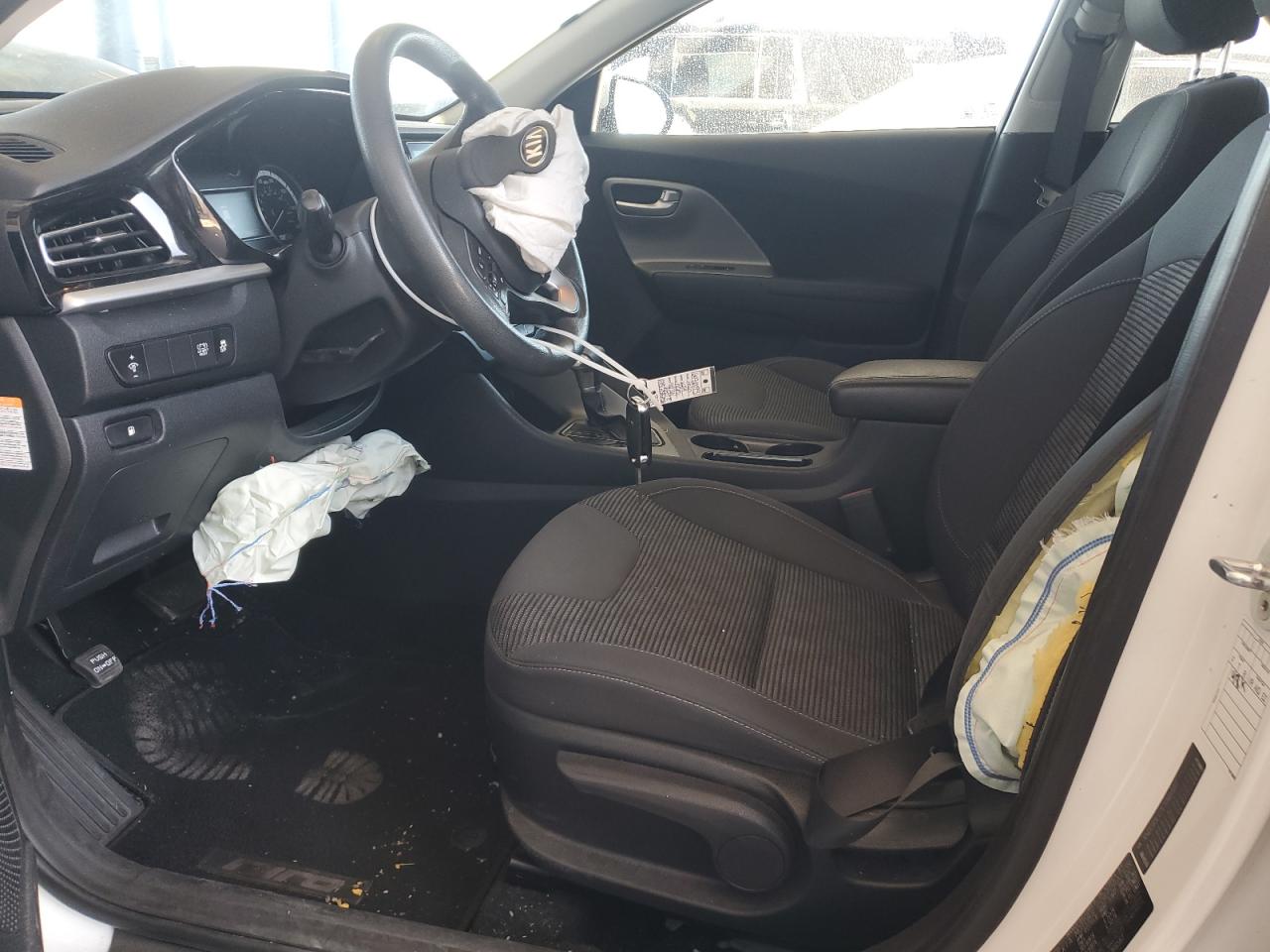 2020 Kia Niro - Image 7