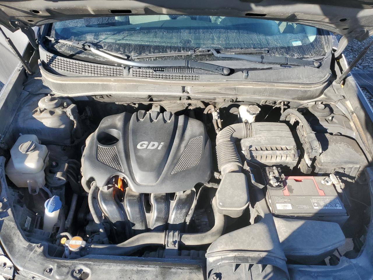 2012 Hyundai Sonata - Image 12