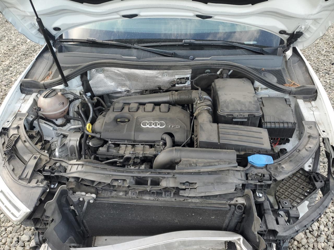 2016 Audi Q3 - Image 11