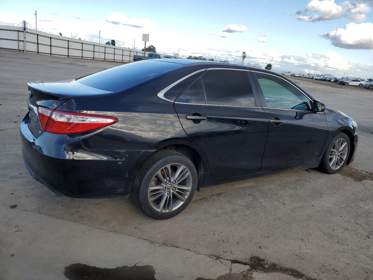 2015 Toyota Camry - Image 3