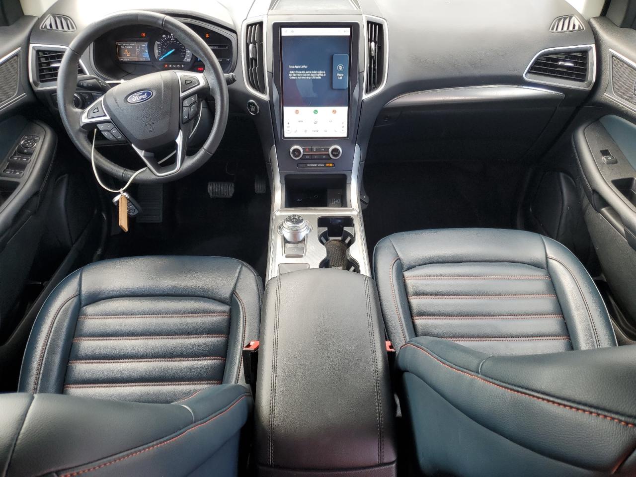 2023 Ford Edge - Image 8