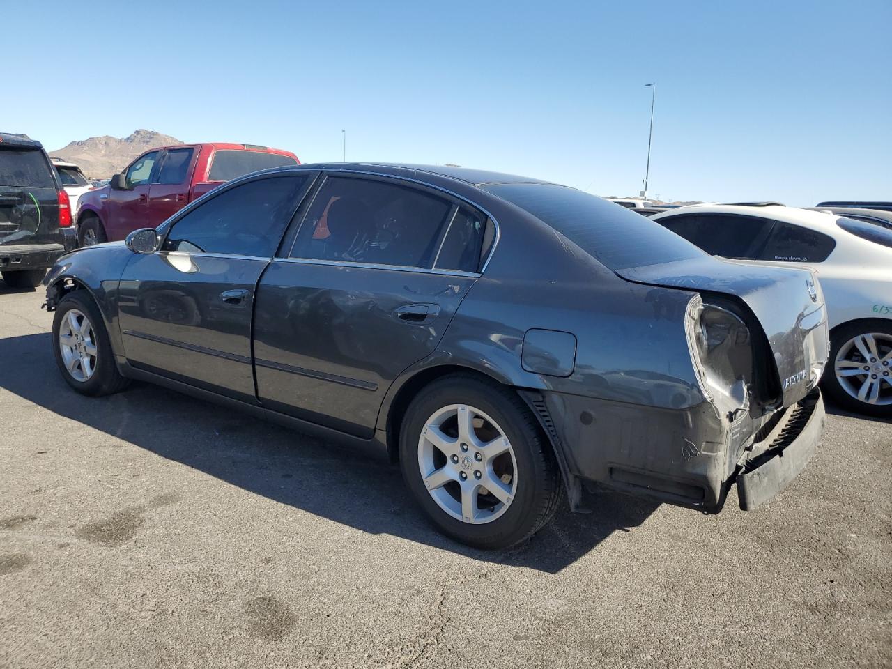 2006 Nissan Altima - Image 2