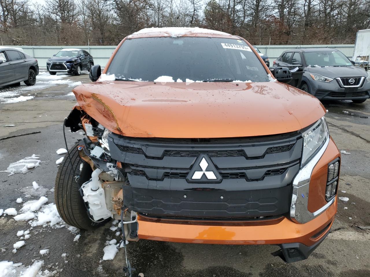 2024 Mitsubishi Outlander - Image 5
