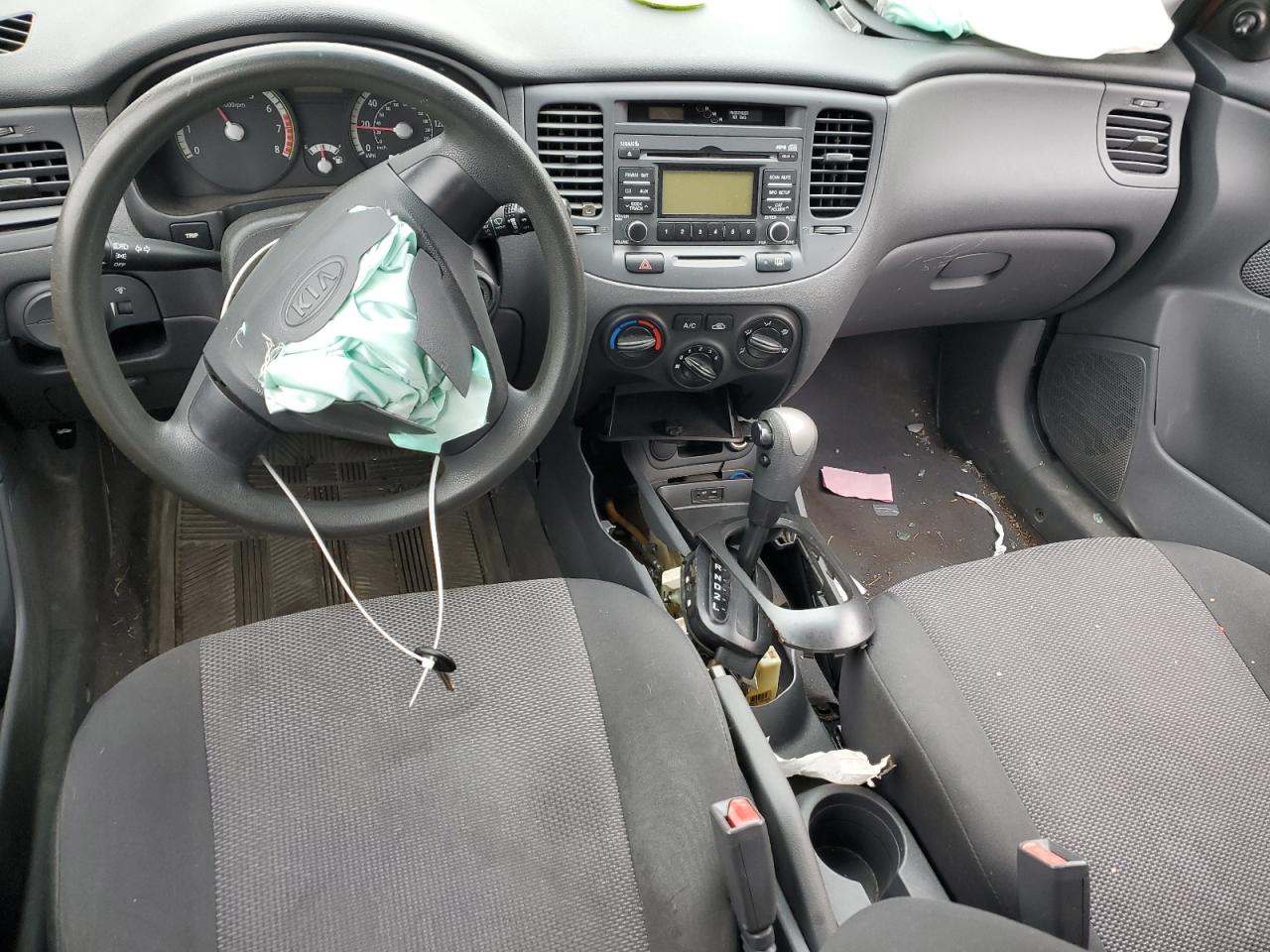2009 Kia Rio - Image 8