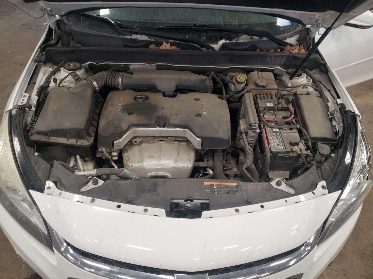 2016 Chevrolet Malibu - Image 11