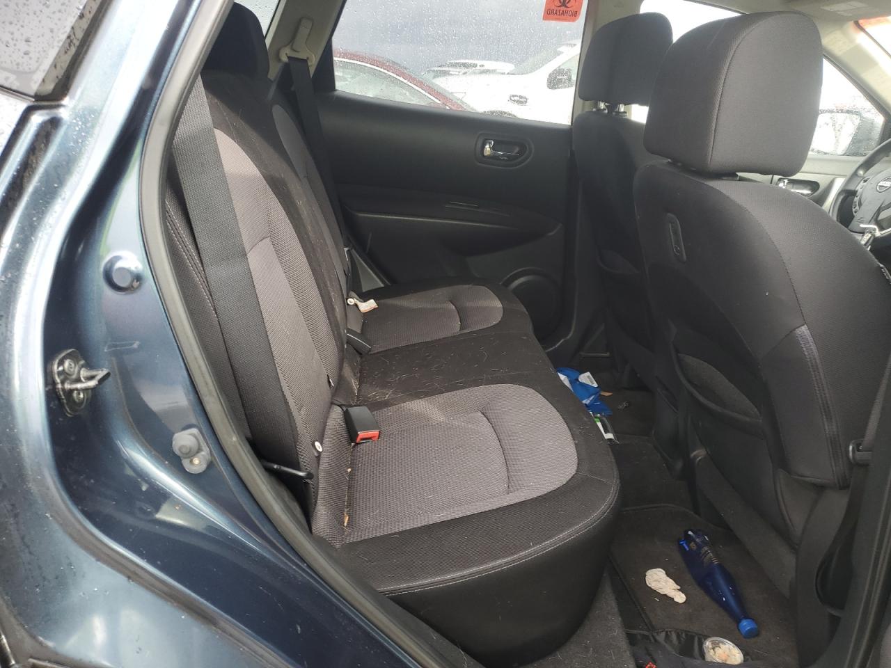 2013 Nissan Rogue - Image 10