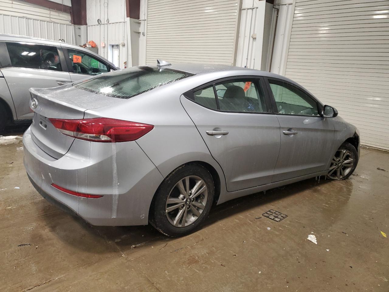 2017 Hyundai Elantra - Image 3