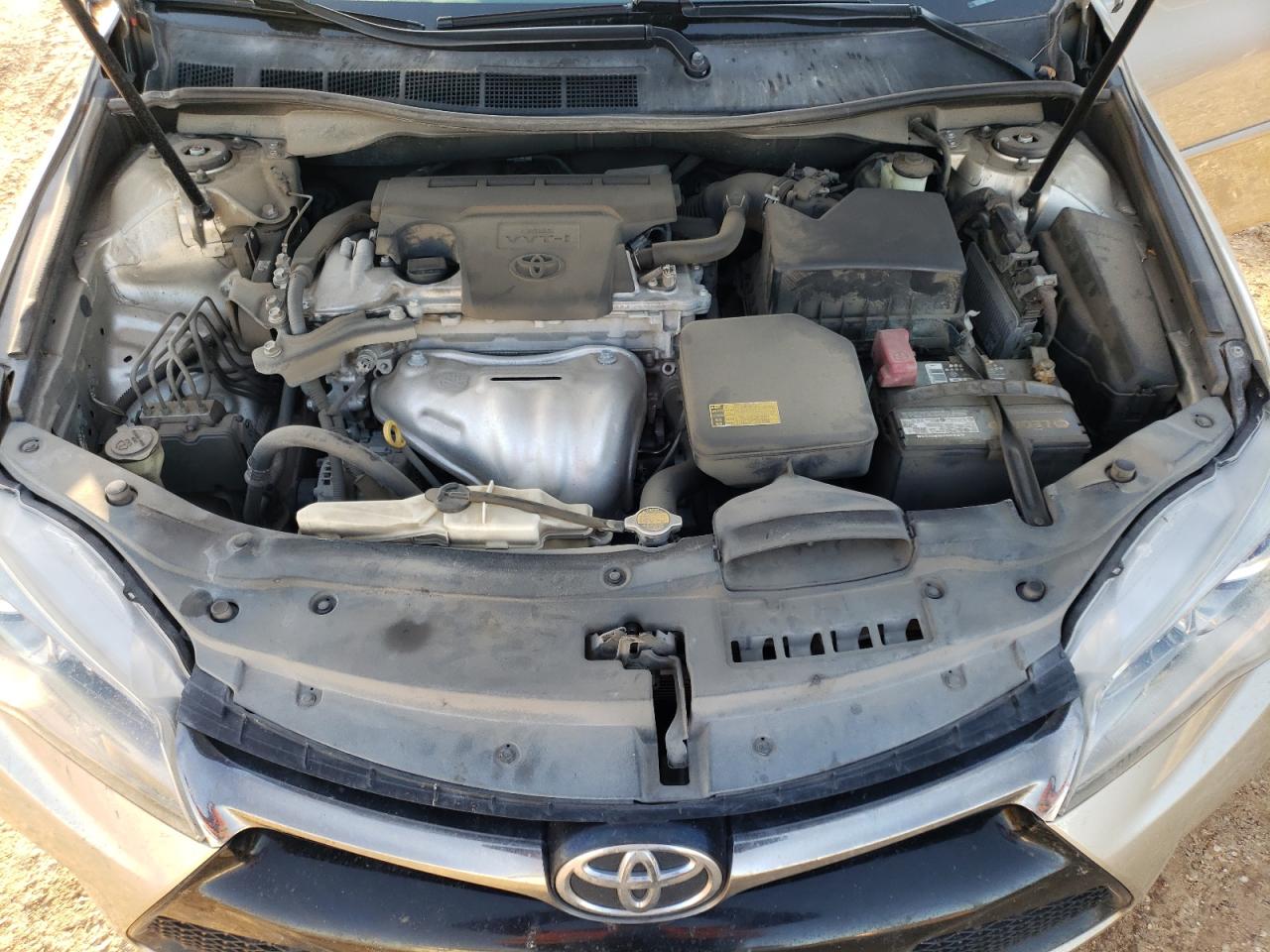 2015 Toyota Camry - Image 11