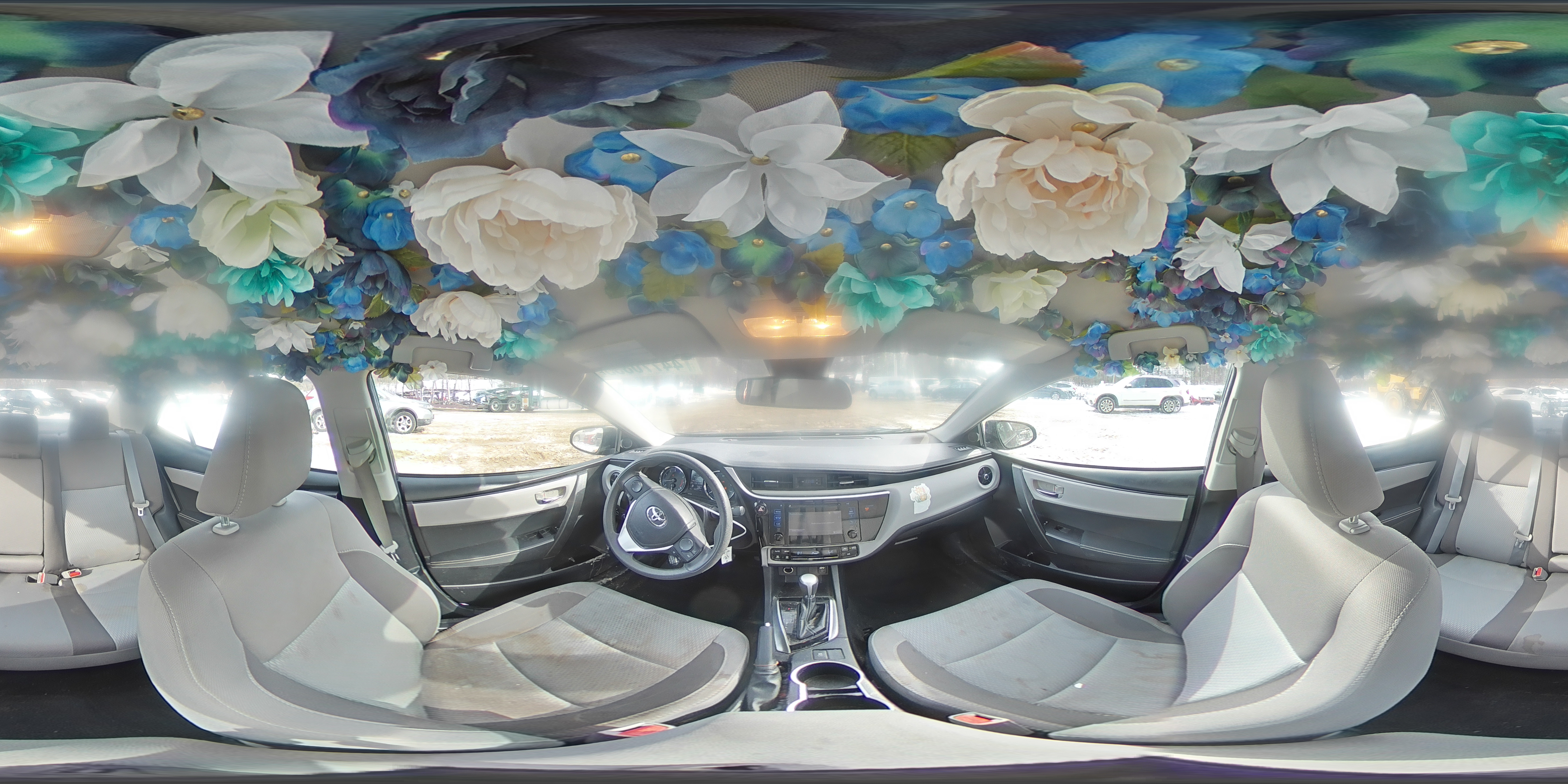 2018 Toyota Corolla - Image 13